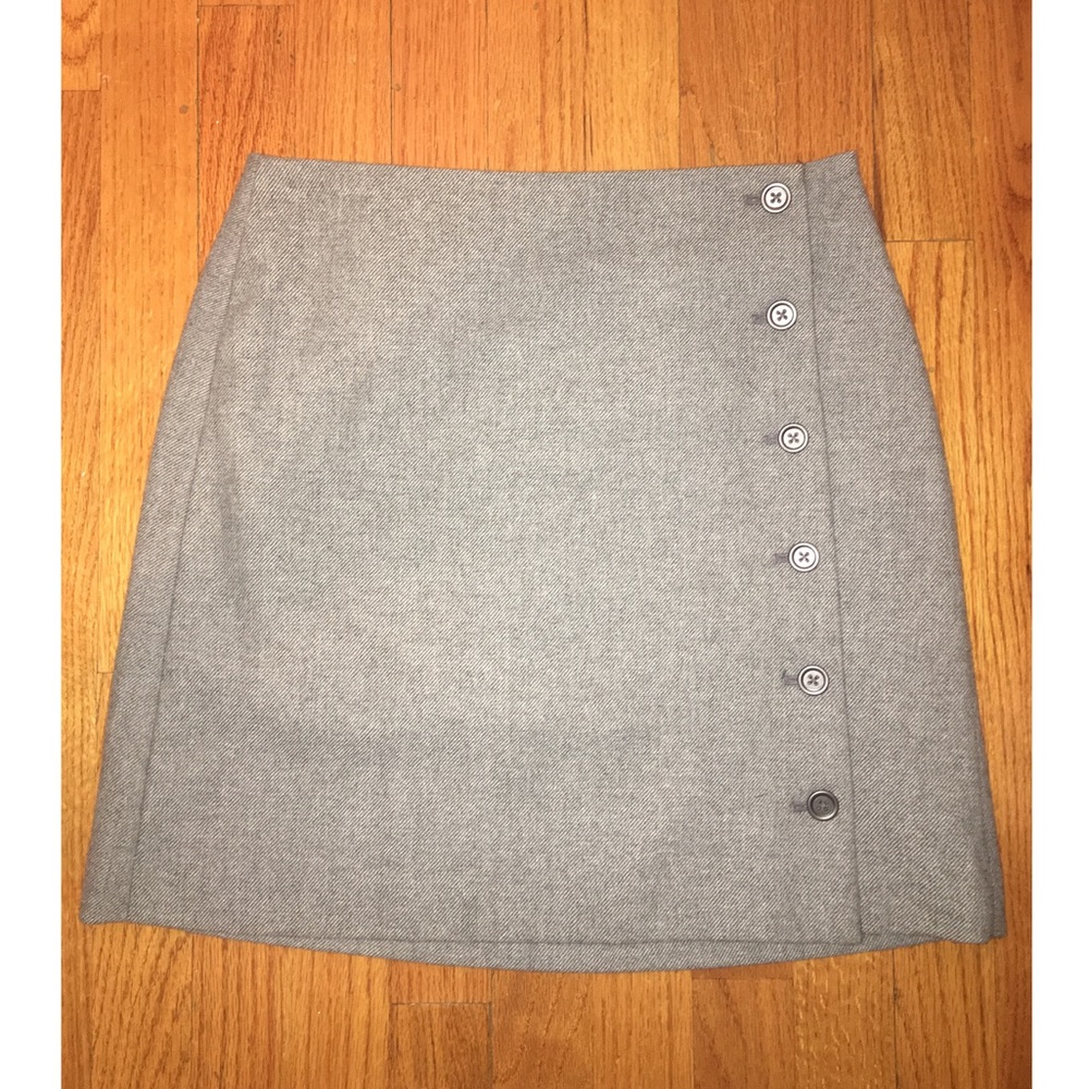 Banana Republic Gray Button Down Skirt